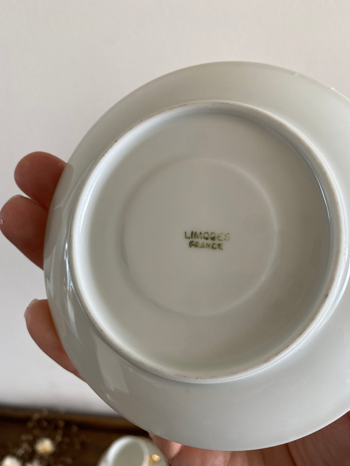 Service à café de Limoges tasses sur pieds