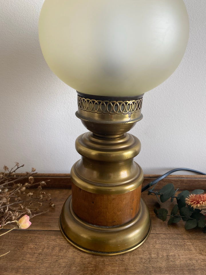 Lampe de chevet bois et laiton