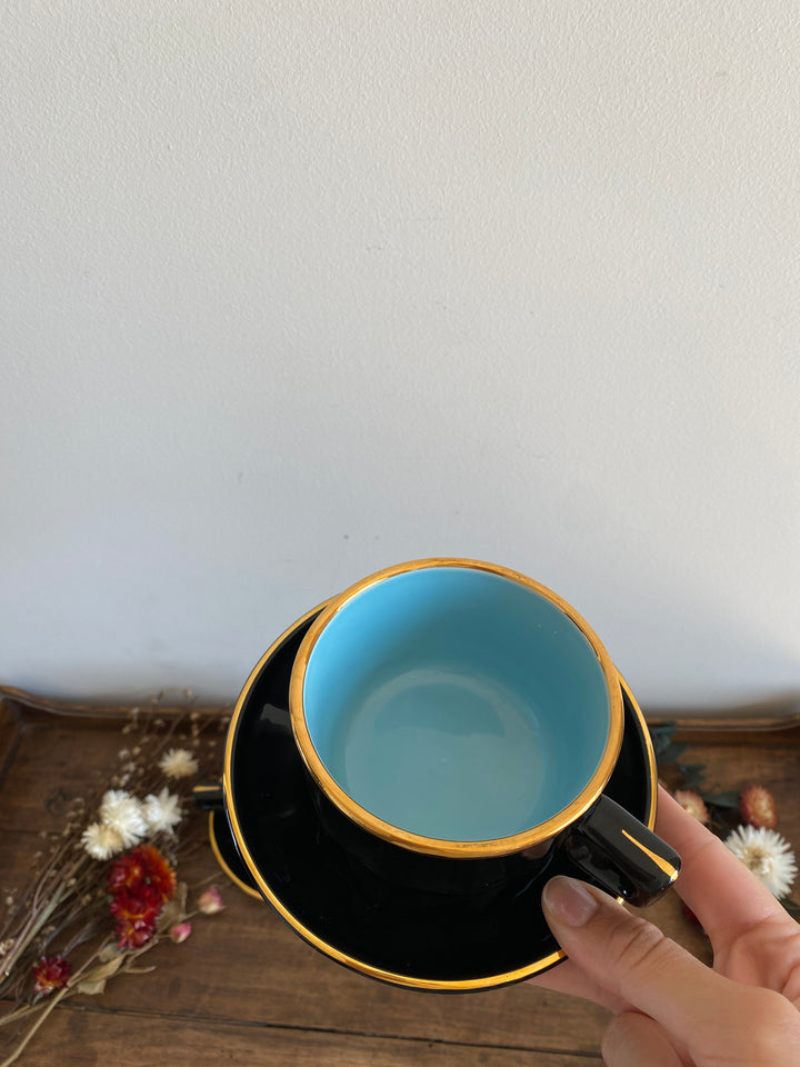 Tasses noires et bleues porcelaine Delaunay