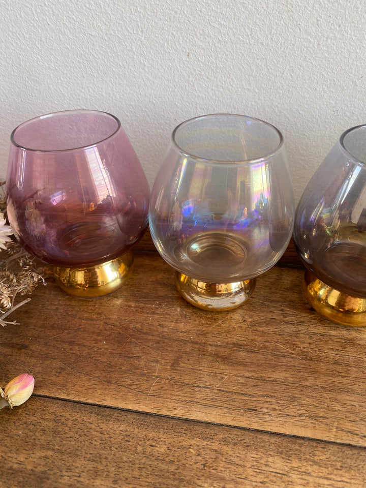 Verres à cognac colorés pieds dorés