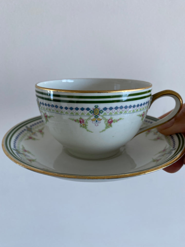 Service complet porcelaine de Limoges J&B France