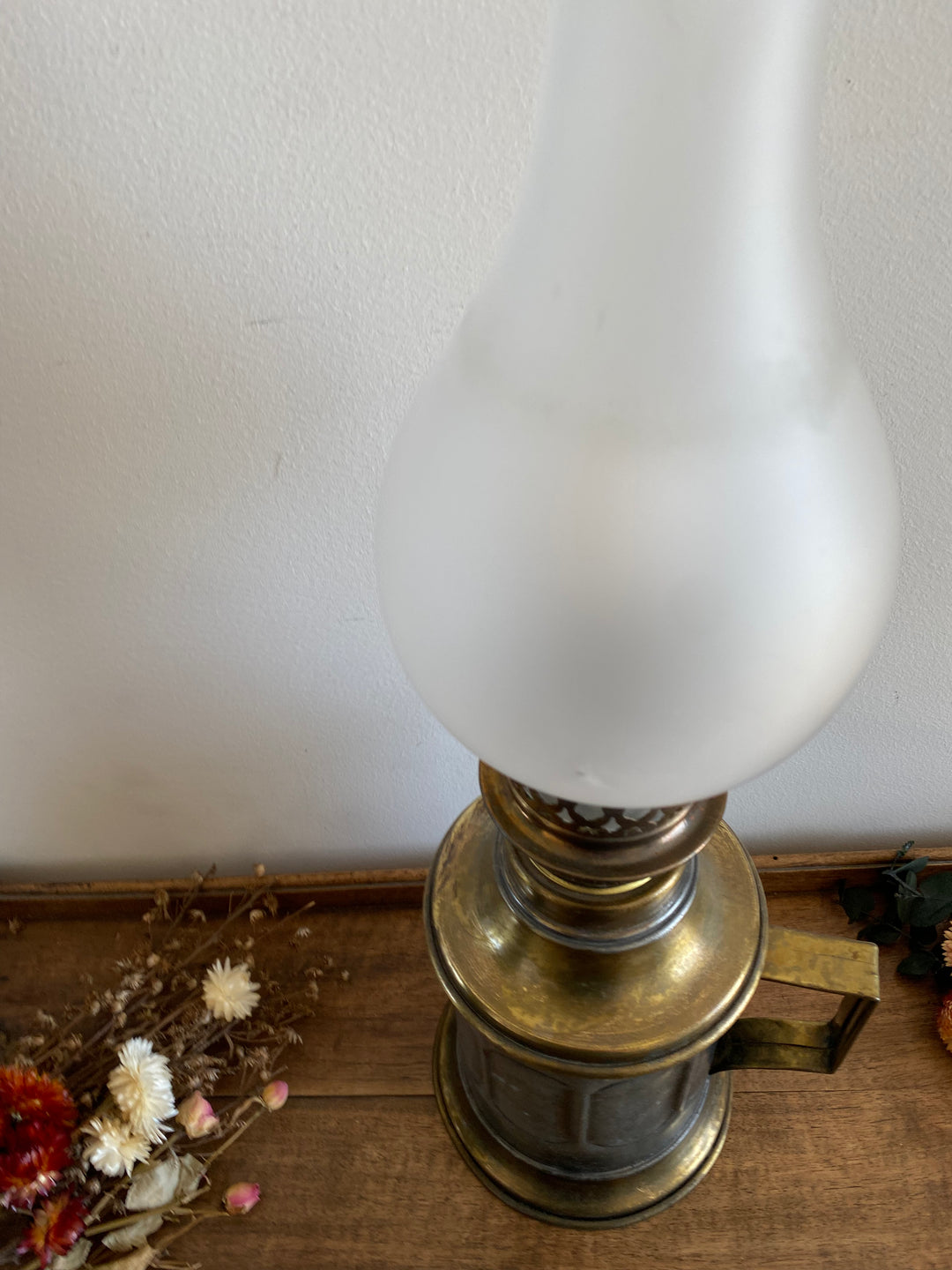 Lampe à huile transformée en électrique