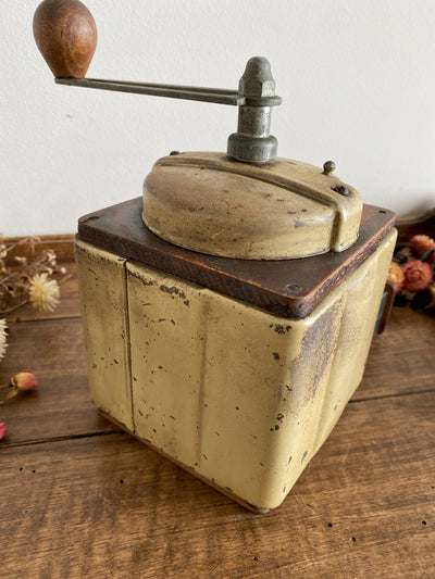 Moulin en bois et métal Japy