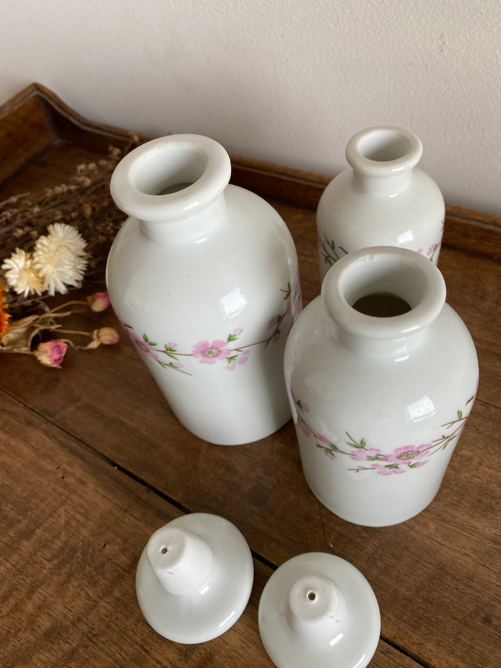 Flacons en porcelaine petites fleurs