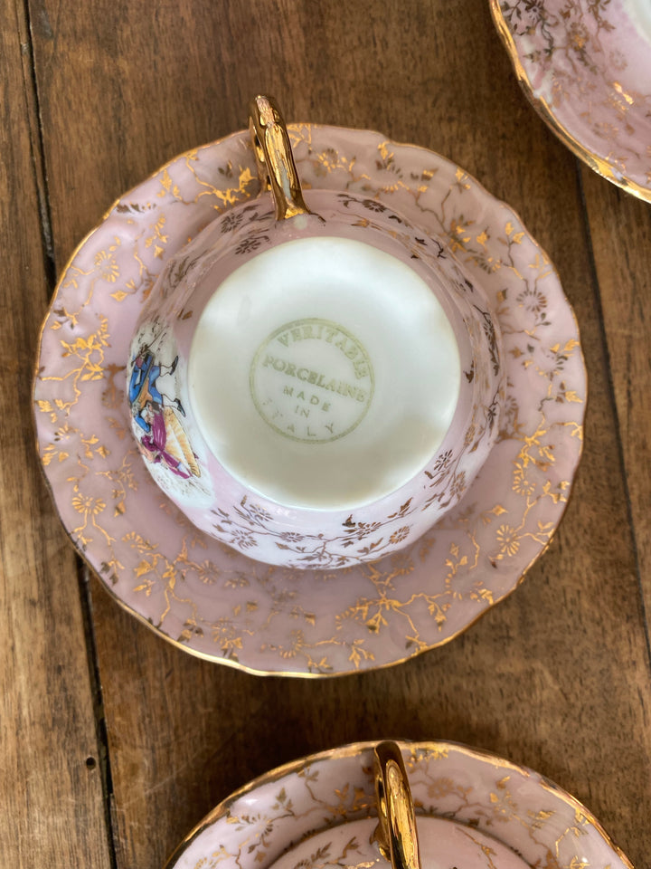 Service à café en porcelaine italienne rose pâle