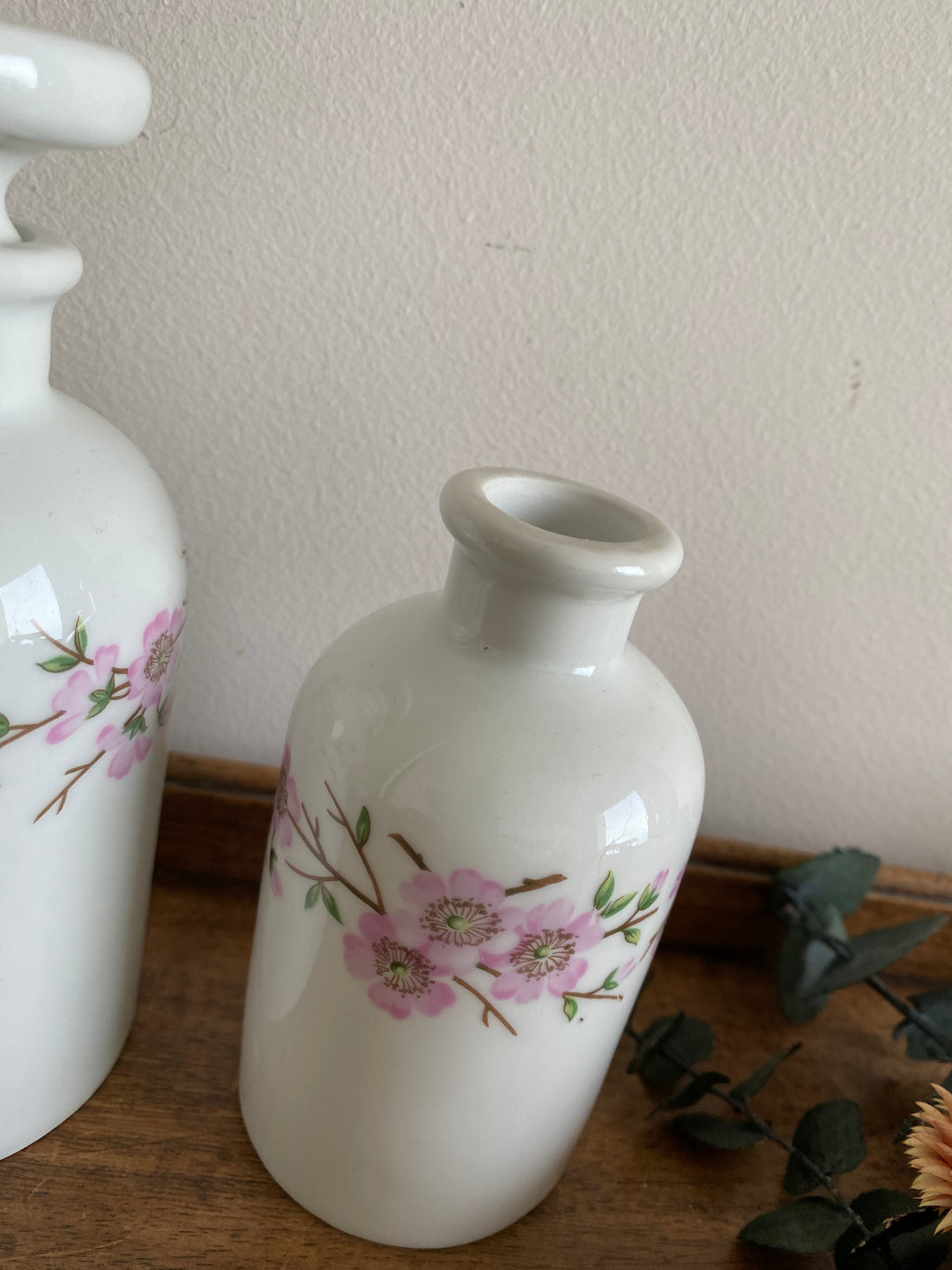 Flacons en porcelaine petites fleurs