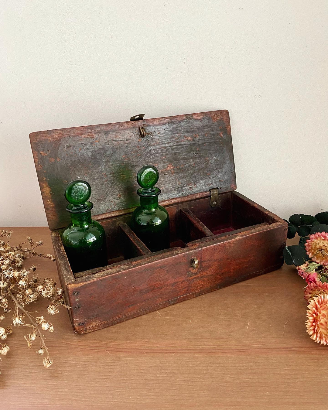 Boîte en bois ancienne compagnons ébénistes