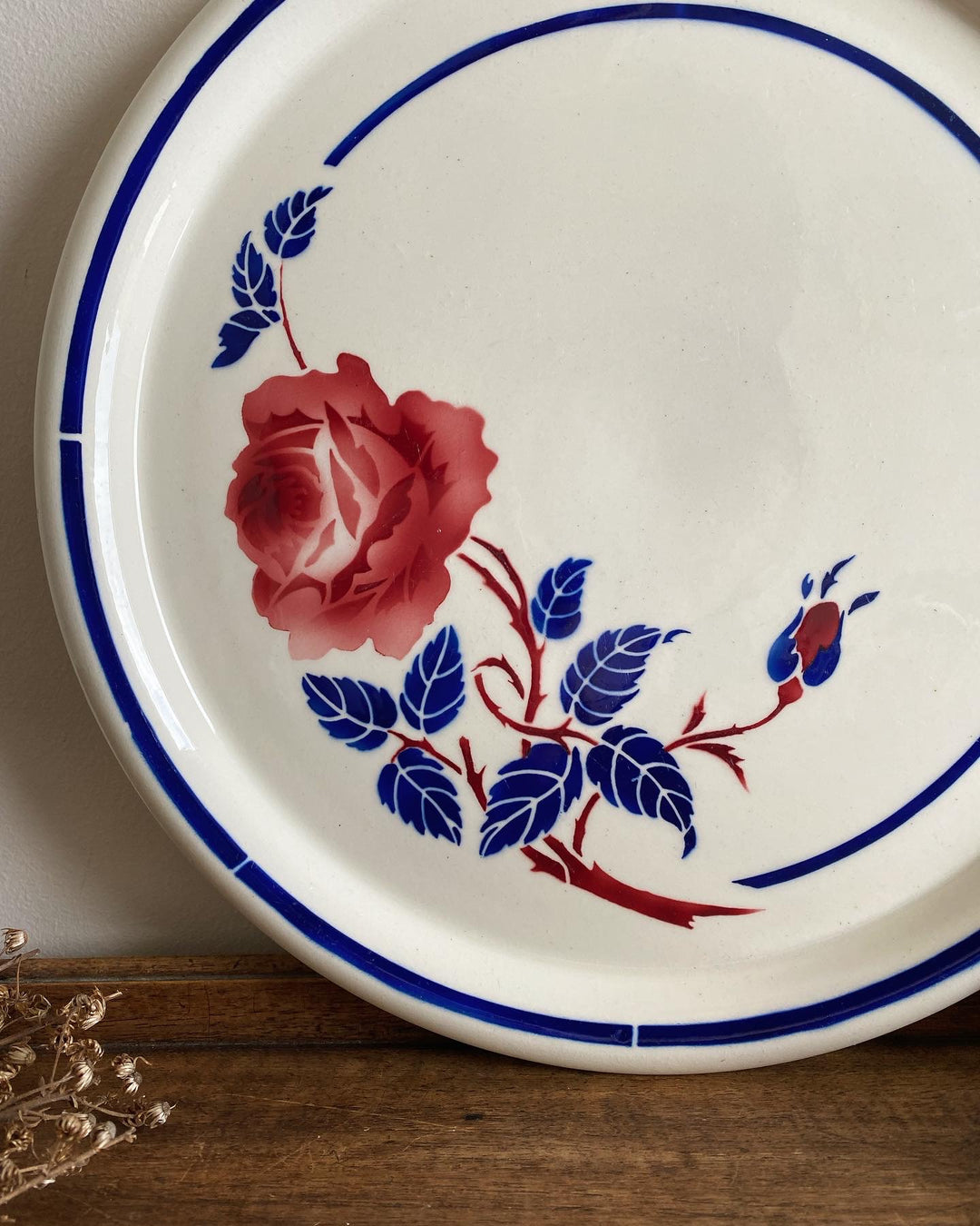 Plat à tarte Luneville Rose aux pétales bleus