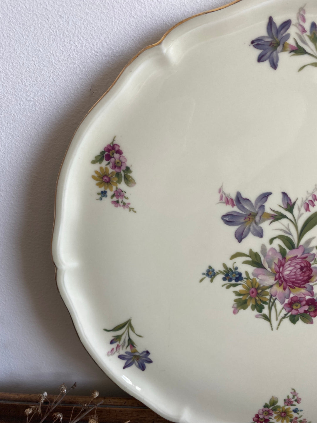 Plat à tarte fleuri porcelaine de Limoges