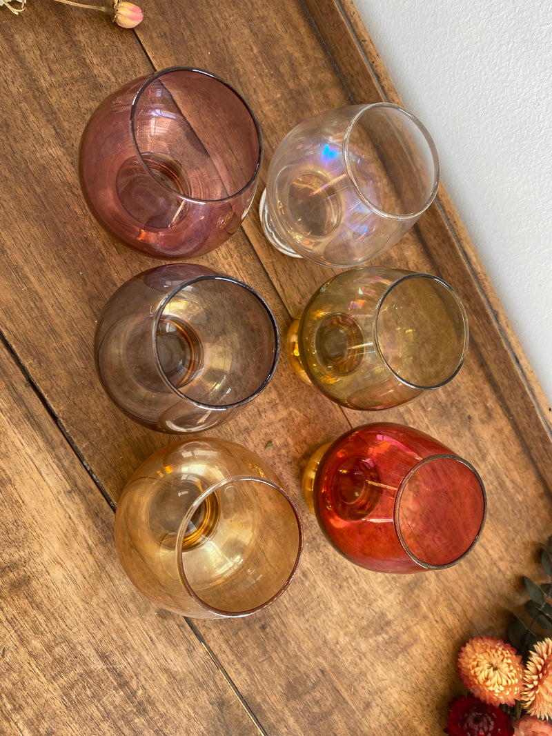 Verres à cognac colorés pieds dorés