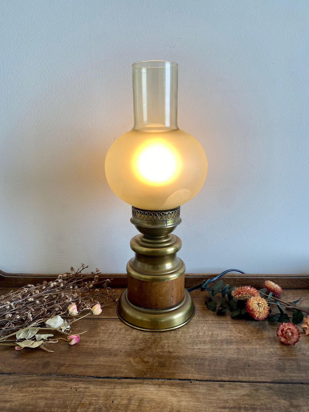 Lampe de chevet bois et laiton