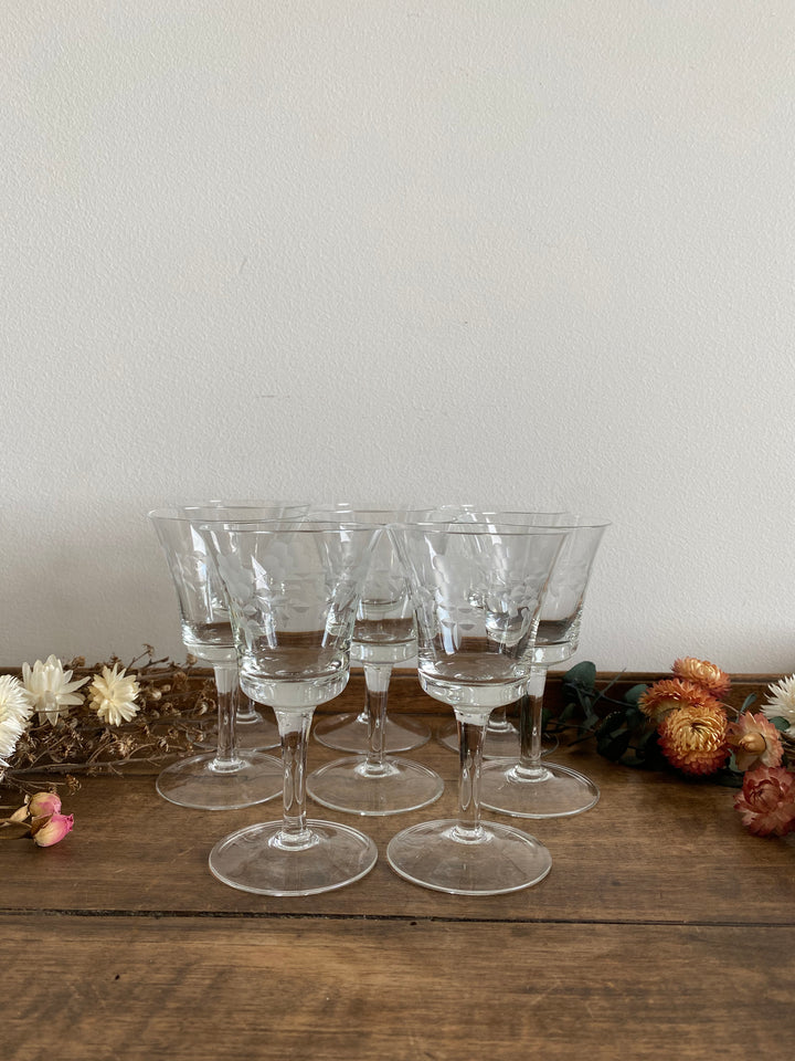 Verres à eau et a liqueur gravés