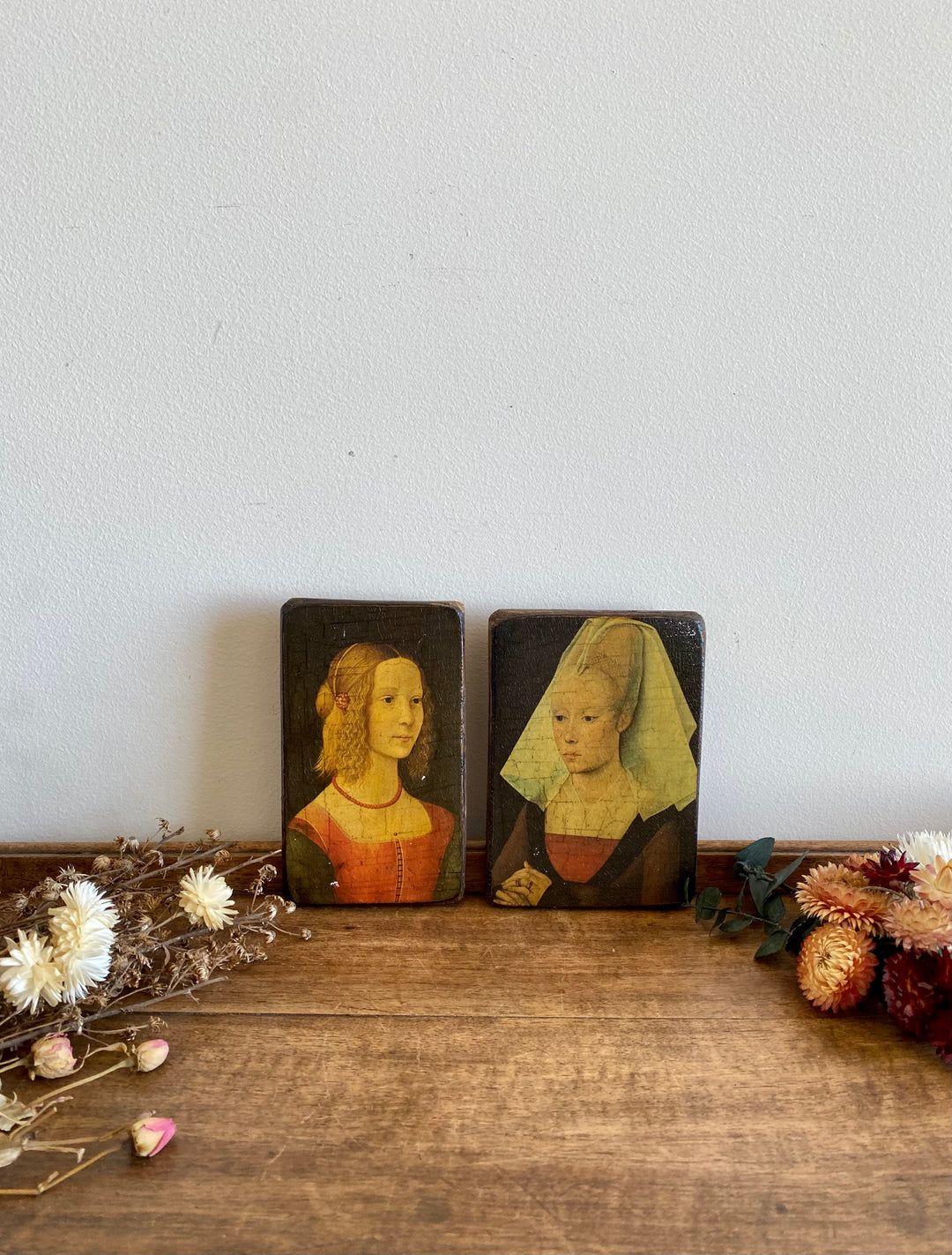 Portraits sur bois