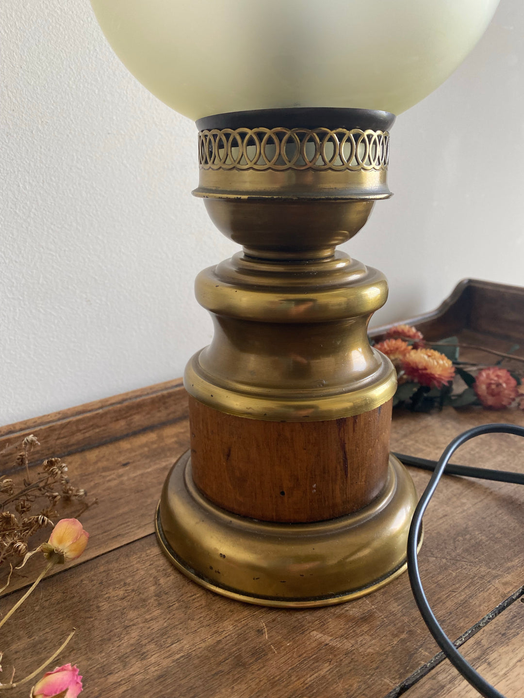 Lampe de chevet bois et laiton