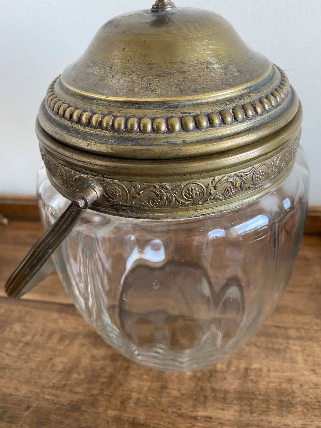 Pot à biscuits en verre ancien